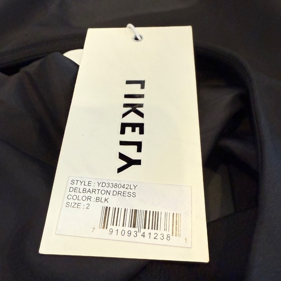 Likely Black One Off Shoulder Delbarton Dress Size 2 Asymmetrical Ruffle NWT - Picture 6 of 6